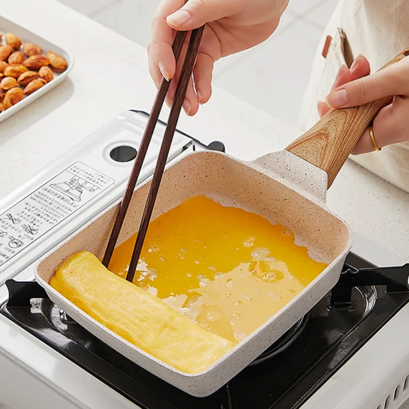 Square Non-Stick Ceramic Frying Pan – Wooden Handle