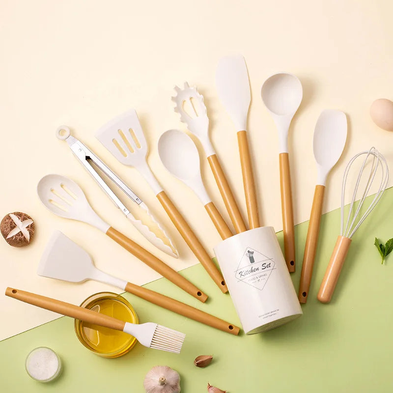 12-Piece Kitchen Utensil Set – Heat-Resistant Silicone Handle Tools