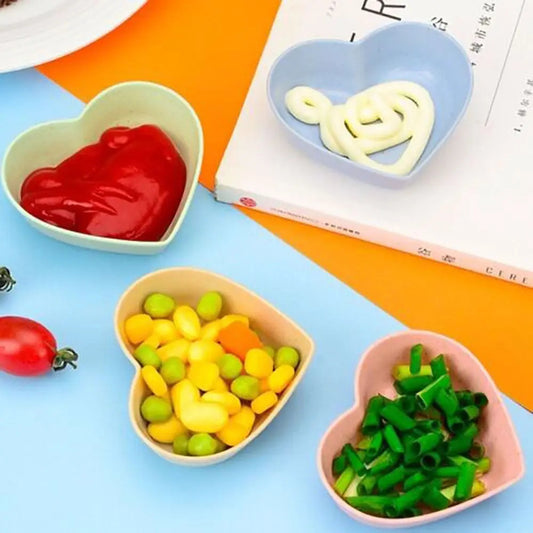 Heart-Shaped Plastic Sauce Plate for Kitchen & Dining 4Pcs
