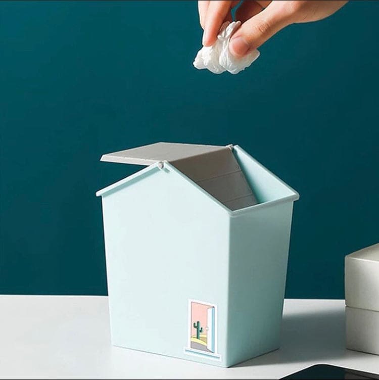 House Style Mini Trash Can with Lid