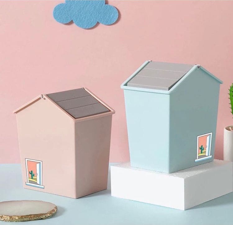 House Style Mini Trash Can with Lid