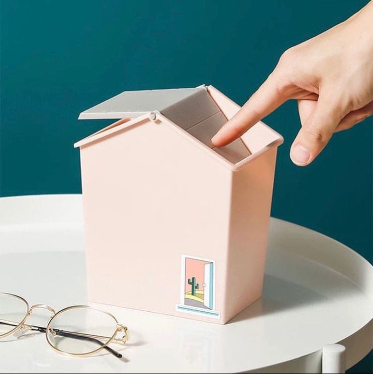 House Style Mini Trash Can with Lid