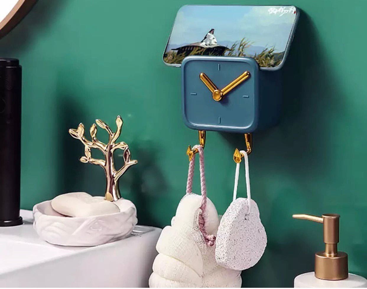 Clock Shaped Wall Mounted Phone Holder