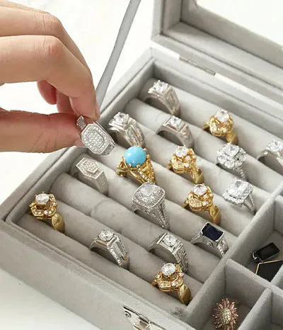 Transparent Jewelry Storage Box for Rings & Bracelets