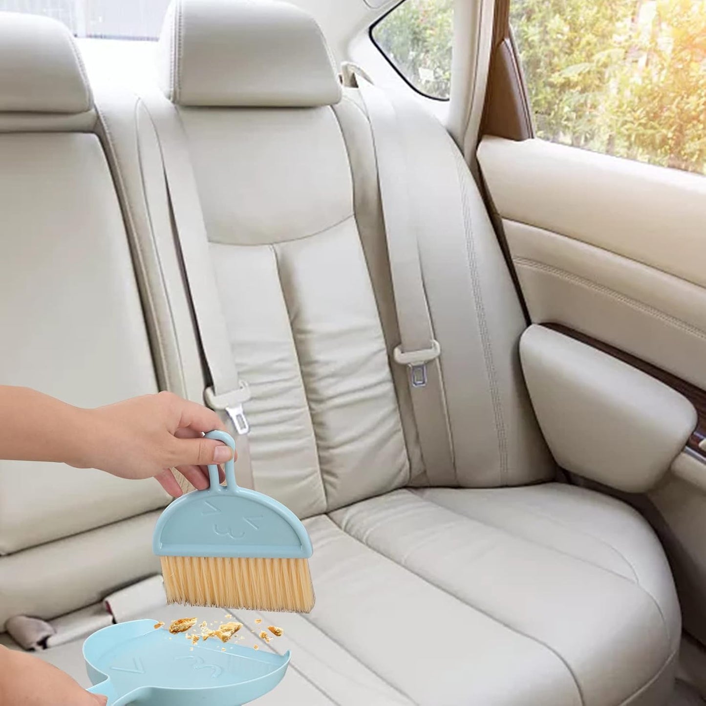 Mini Broom and Dustpan Set – Small Desk Cleaning Brush for Table & Keyboard