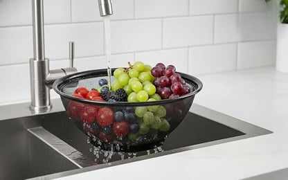 Mesh draining basket for washing fruits and vegetables