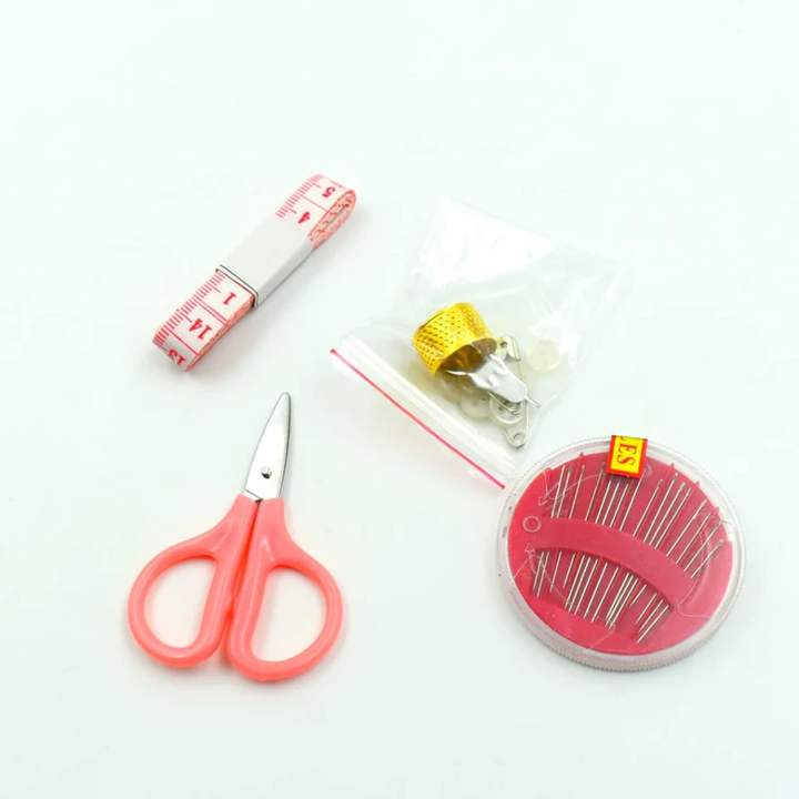 Portable Mini Sewing Kit – Thread, Needles & Accessories